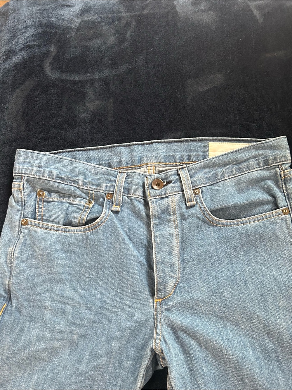 Rag & Bone Slim Fit 2 Men's Light Blue Denim Jeans - button fly.